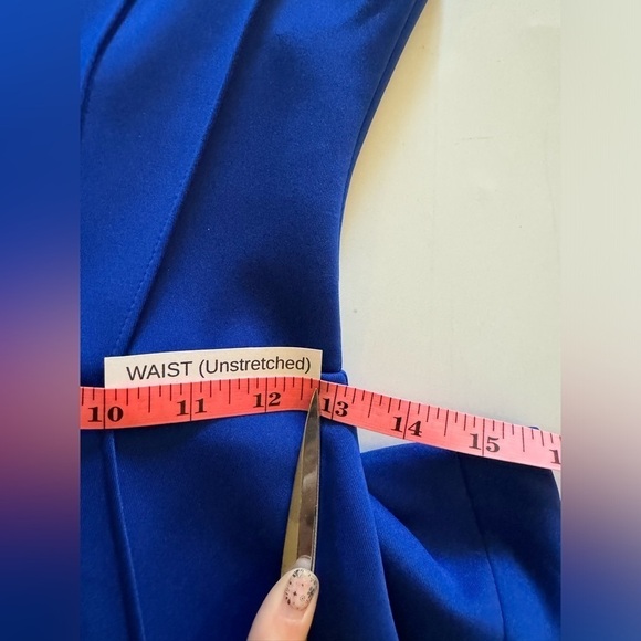 NWT guess size 0  Royal Blue Mesh V Sleeveless Short Fit N Flare Dress - Picture 12 of 16